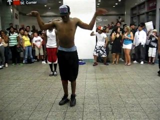 New York Subway Break Dance (better quality)
