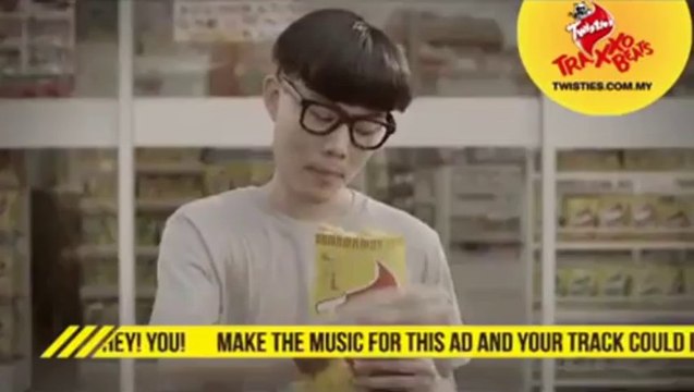 Twisties Cat on The Fly - Contest (ENG)