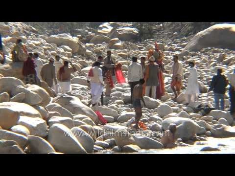 Gangotri Dham: The Palanquin of Goddess Ganga is brought to the banks of Baghirathi