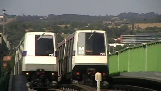 VAL206 et VAL206 rénové : A la station Jolimont sur la ligne A du métro de Toulouse