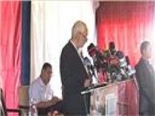 حركة النهضة تدعو لحكومة سياسية في تونس
