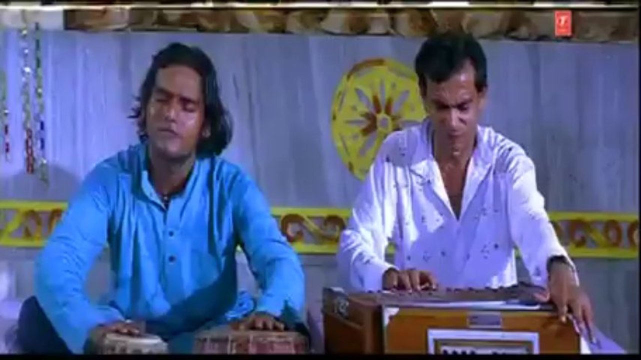 Laga Delas Kundi (Full Bhojpuri Hot Item Dance Video) Hamar Gharwali