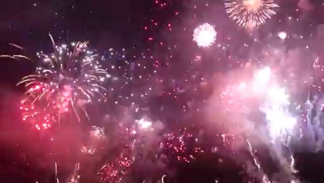 final du feu d artifice hier soir à boulogne trop beau