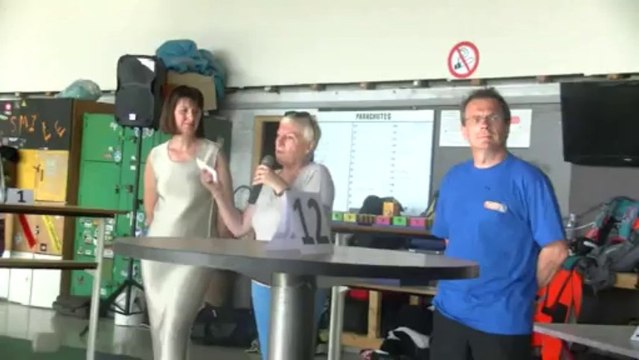 PARACHUTISME – RASSEMBLEMENT FEMININ NATIONAL 2013 : Inauguration 1