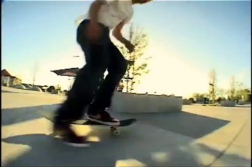 Un skateur percute un enfant