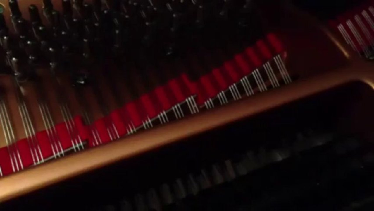 jyj kim jaejoong playing piano and singing