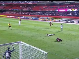 São Paulo empata com o Atlético-PR e amplia agonia no Brasileirão