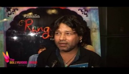 Kailash Kher falicitated at Khalsa College