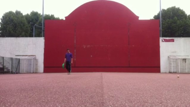 Chacun ses vacances au Pays Basque...