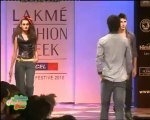 Sonakshi Sinha Fires The Ramp At Lakme Fashion Show