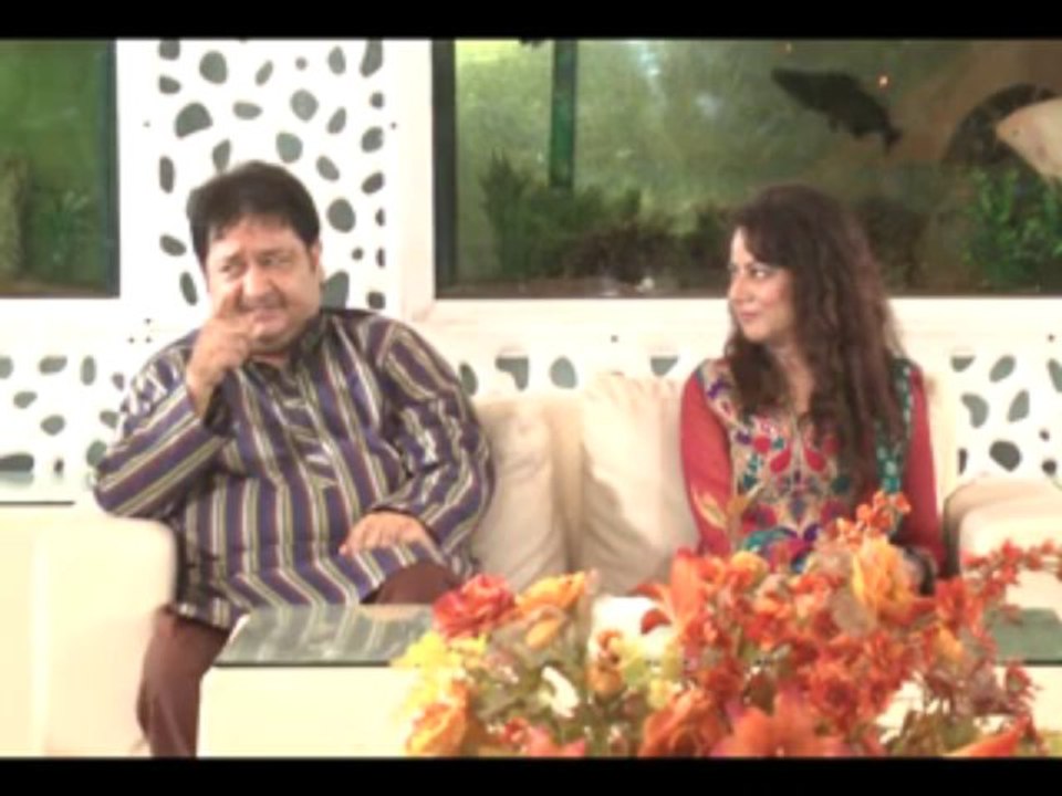Arzu Kazmi...Eid Show.... (2)....Roze TV