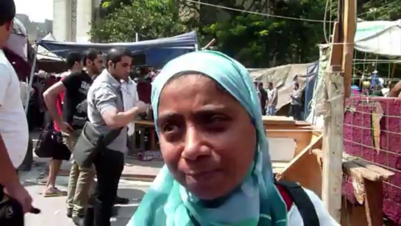 Egypt mosque besieged as Islamists prepare fresh demos