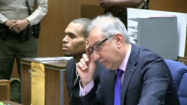 Chris Brown given 1,000 hours more community service in LA