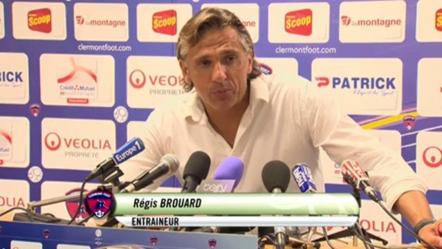 Conférence de presse Clermont Foot - Stade Lavallois (2-1) : Régis BROUARD (CF63) - Philippe HINSCHBERGER (LAVAL) - 2013/2014