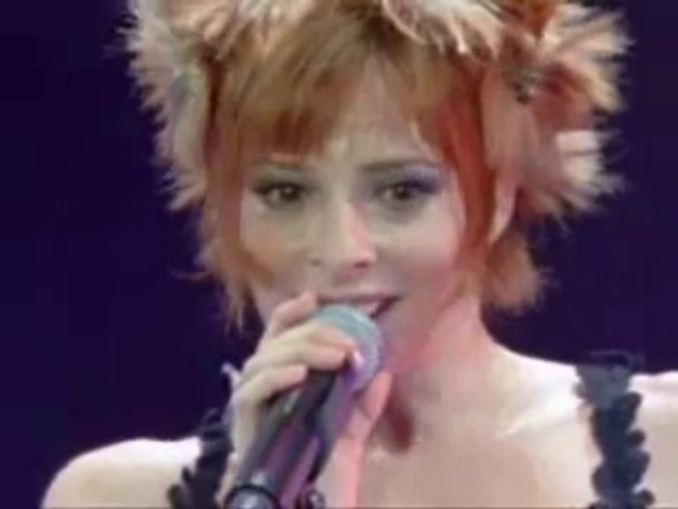 Mylene Farmer - Deshabillez moi