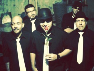 O PORTÃO - A JANELA DO REI