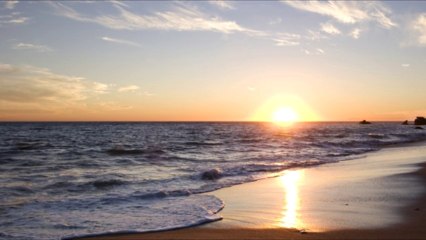 Mazi sou stin akrogialia By Kostas Raftakis & Elisabeth Swann