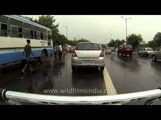 Delhi witnesses a light shower