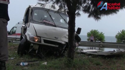 Akçaabat Salacık Tonya Minibüsü Kaza 15 yaralı