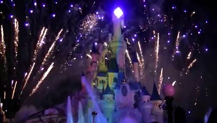 Download Video: Représentation de Disney Dreams - Part 2 - Disneyland Paris (11 juin 2013)