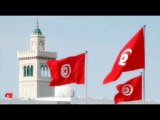 عاشت تونس