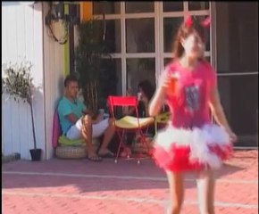 mpfm 2 18.08.2013 coco dracusor cu pene