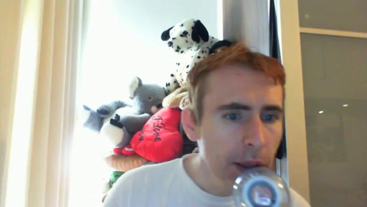 Wiwi égratigne "après minuit" de Joël Daydé