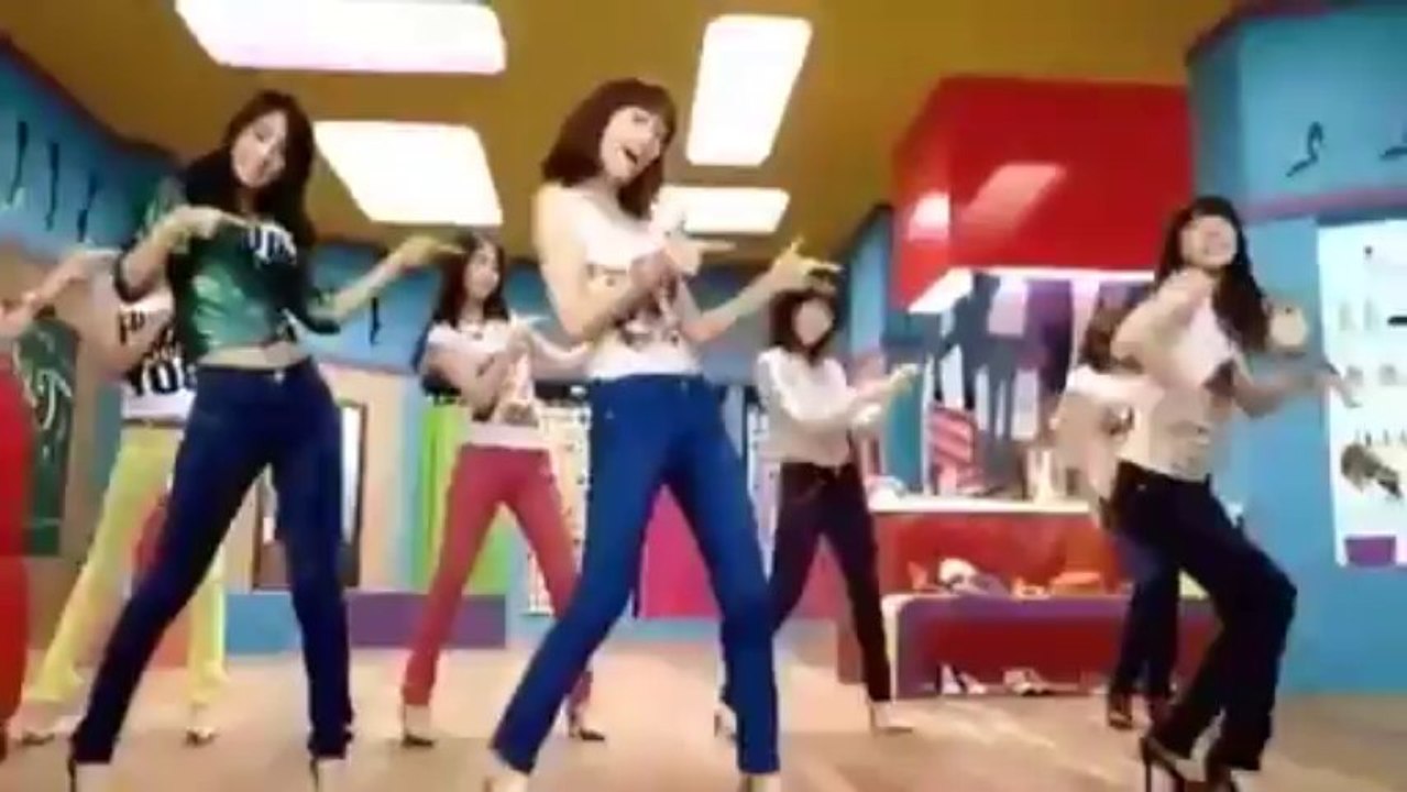 SNSD_-_Gee_mirrored_dance_mv_jeans