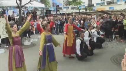 Dañsezien Pariz  - Fête de la Bretagne 2013, Paris, mairie du 14e