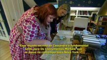 Cassandra Clare fala sobre os Caçadores, demônios e sua vida/infância.