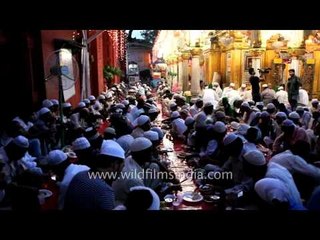 Observation of Iftar at Hazrat Nizamuddin Dargah, Delhi