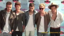 One Direction boys at the 2013 Teen Choice Awards