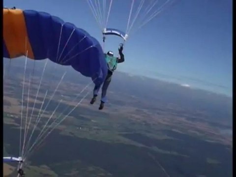 PARACHUTISME - CHAMPIONNATS DE FRANCE VICHY 2013 - VC2 « Paraclub de L'indre 1 Saut 6»- 11aout13