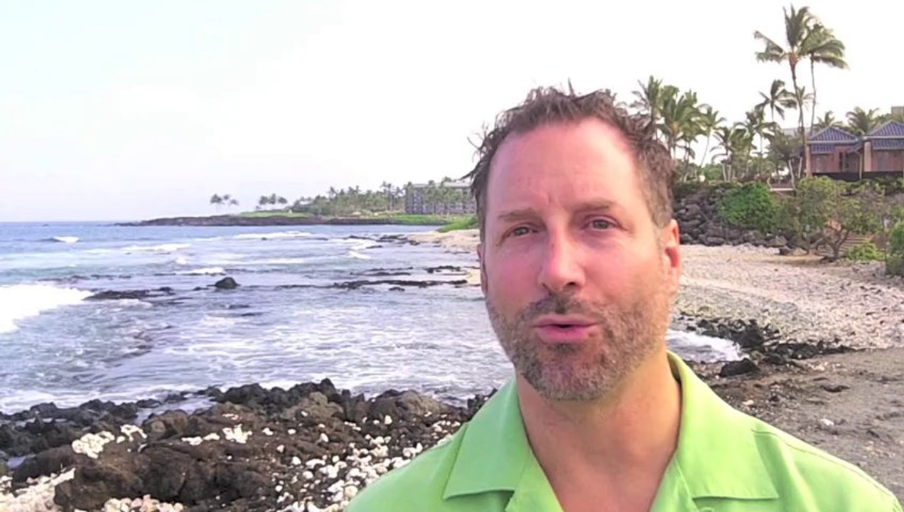 Viewing Storm Flossie in Kailua-Kona, Hawaii.