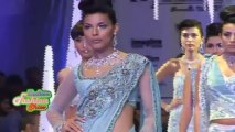 Bold & Sensuous Indian Models In Sensuous Mood