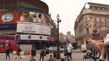 El confidente de Snowden promete vengar la detención de...