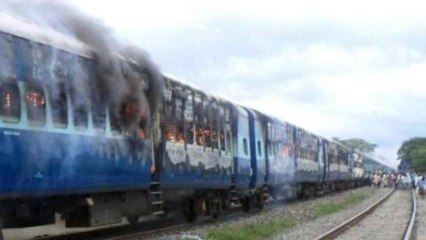 Speeding train kills pilgrims in India