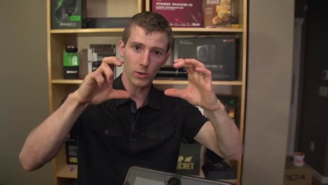 Belkin Thunderstorm iPad Speaker Case Unboxing & Overview