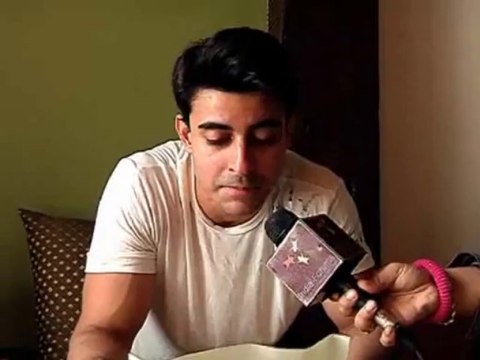 Gautam Rode Bday Gift Segment[Wassup TV-19th Aug 2013]