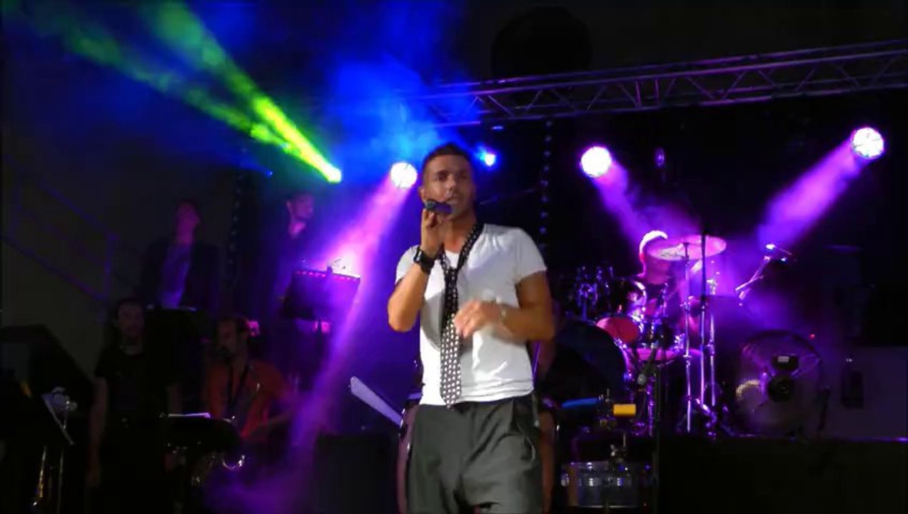 Orchestre Solaris "Get Lucky" (Daft Punk)  Maussane Les Alpilles le 15 Août 2013)