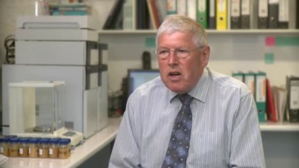 Manuka Honey for Wound Care with Prof. Peter Molan