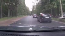 Car accident synchronized with the music listened by the driver!!