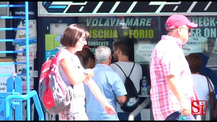 Napoli - Aliscafi al Molo Beverello, i collegamenti ritornano alla normalità (19.08.13)