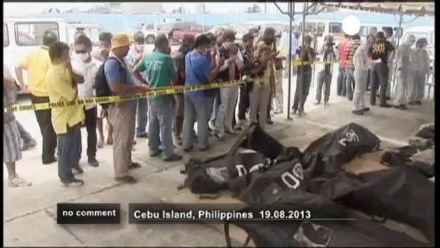 Search for sunken Philippine ferry continues - no comment