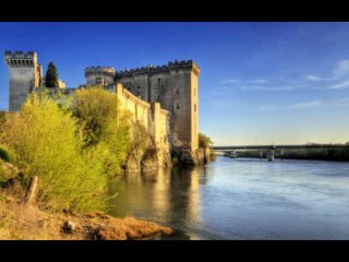 Une minute au château du roi René D'ANJOU à Tarascon