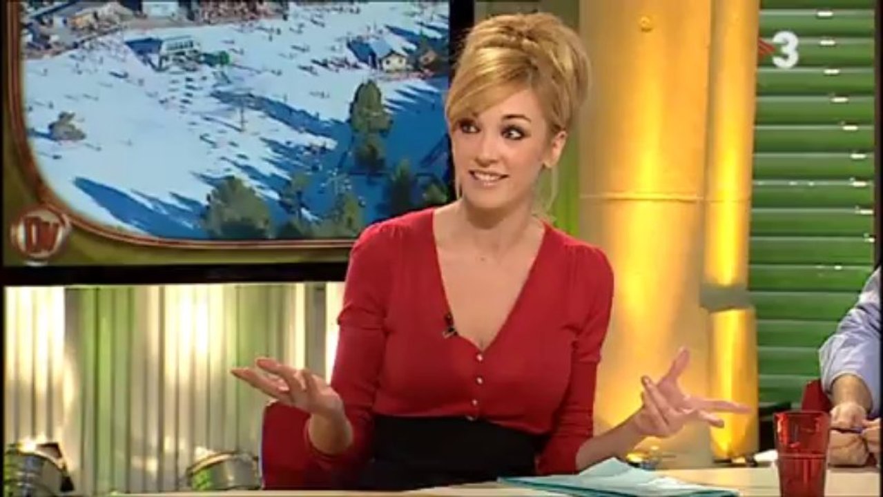 Anna Simon de rojo