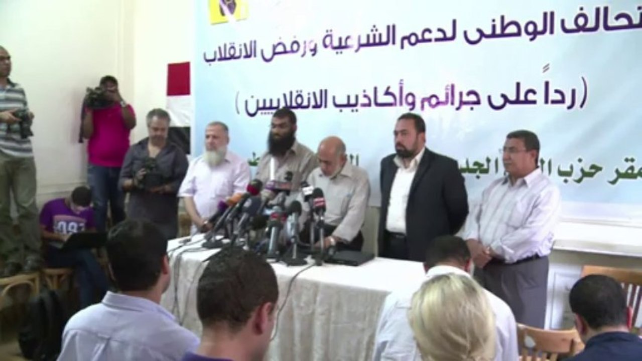 Egypte: les pro-Morsi condamnent l'arrestation...