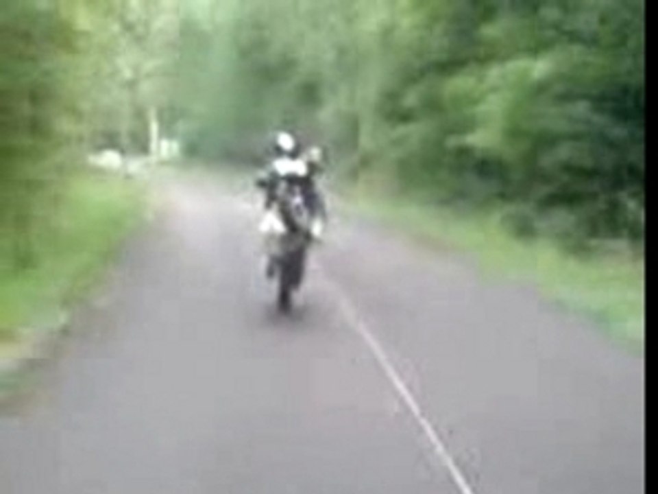 moi en roue avec mon nitro