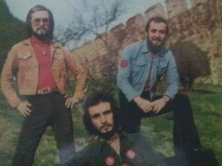 Üç Hürel Küçük Yaramaz 1975