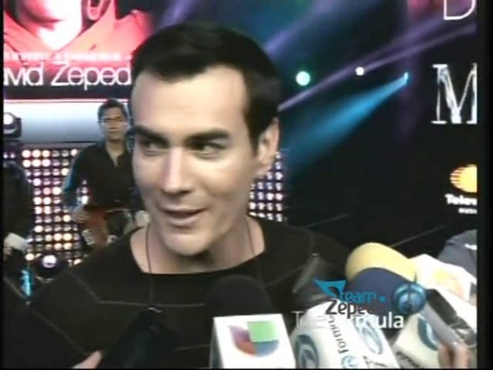 David Zepeda @davidzepeda1 en el lanzamiento de su primer disco